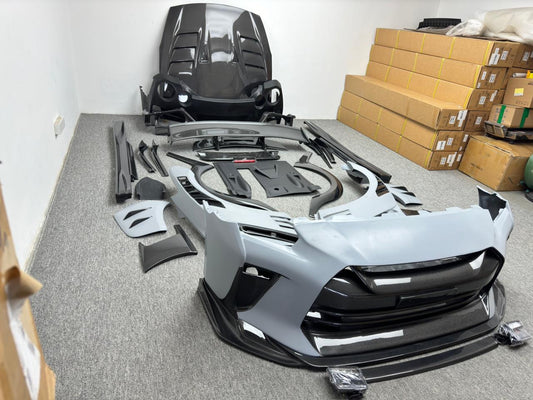 Half Glossy Carbon Fiber Top Secret Style Body Kit for Nissan R35 GTR 2008-2022