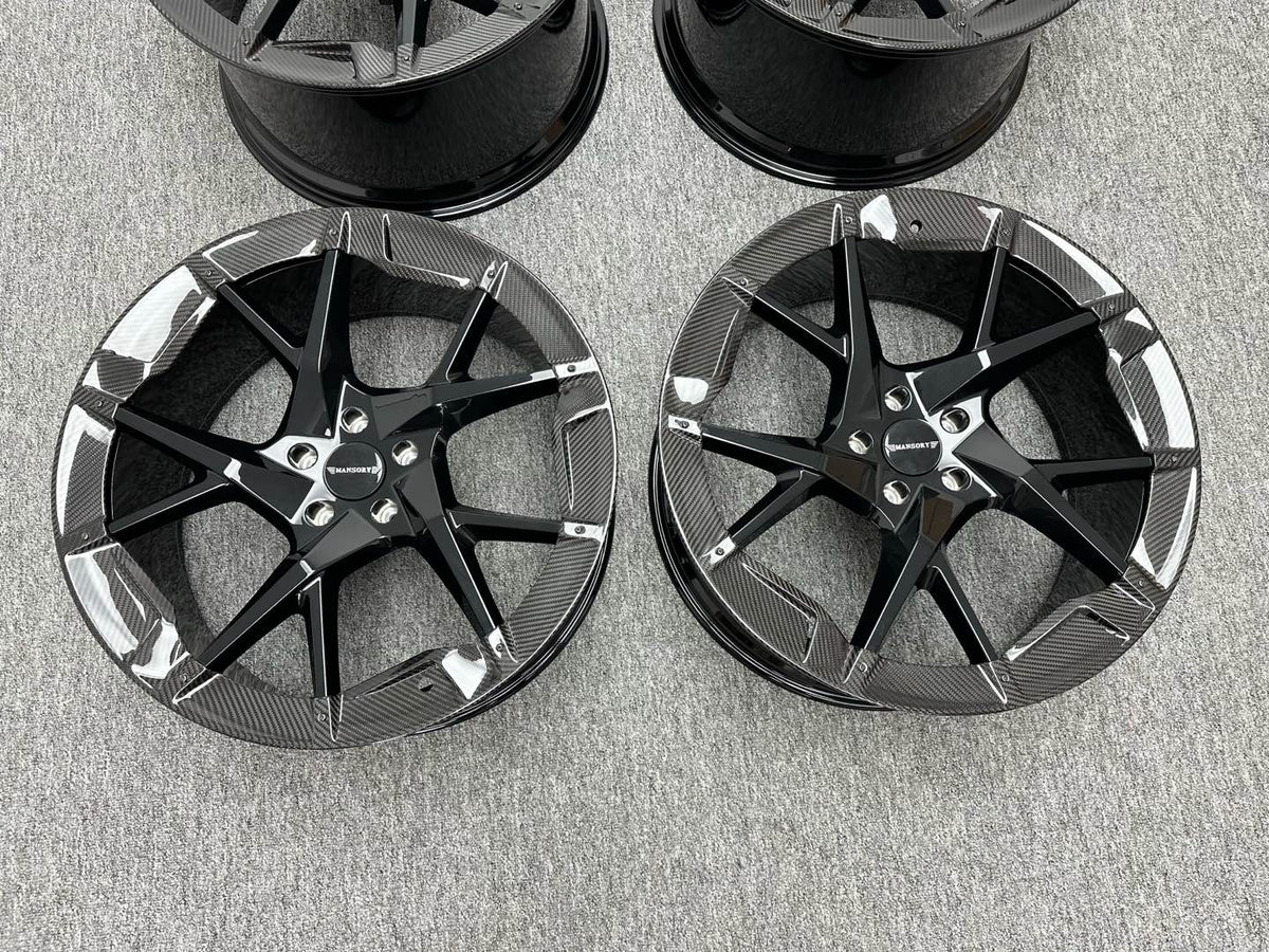 Forged Aluminum Alloy Wheels Rim With Dry Carbon Cover for Lamborghini URUS