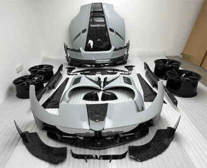 Ferrari 812 Superfast Carbon Fiber Body Kit — Dry, Forged & Custom